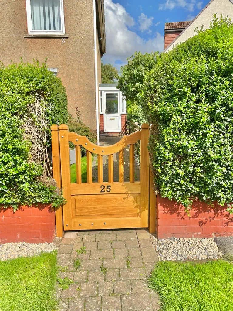 oak garden gate Tony Atkinson (2)